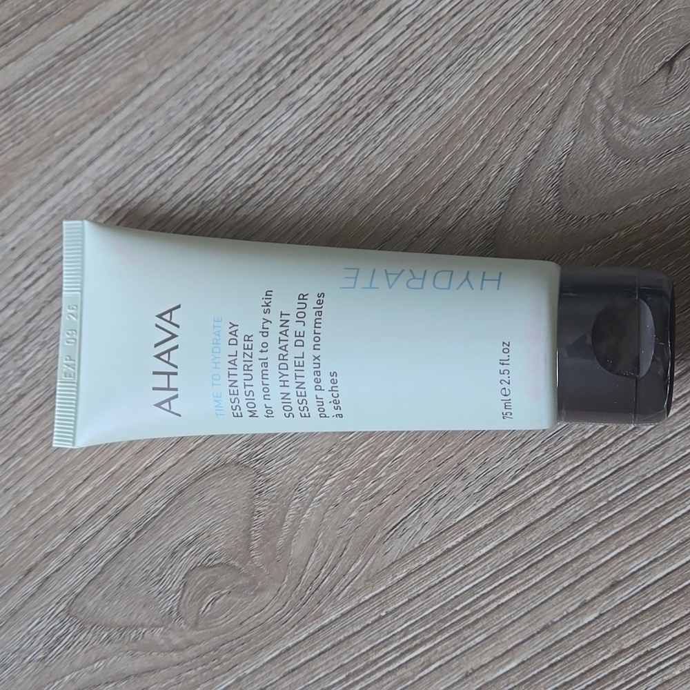 AHAVA Essential Day Moisturizer. Full Size. NEW SEALED